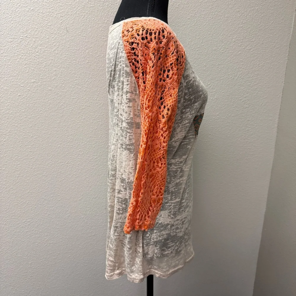 Southern Grace Amazing Grace Cross Burnout Lace Sleeve Boho Top Tan Coral - Picture 6 of 10